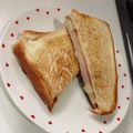 ころころころころころ's cooksnap of when they made クロックムッシュ★フライパンでOK.