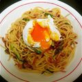 hihinn's cooksnap of when they made ねぎベーコン♡♥和風半熟卵パスタ.