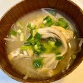 yu🐓's cooksnap of when they made もやしと薄揚げ舞茸のお味噌汁.