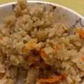 みーみ33's cooksnap of when they made 人参・ツナ・油揚げの炊き込みご飯.