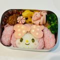 sayapiin's cooksnap of when they made 大きなリボンのマイメロちゃん♡キャラ弁.