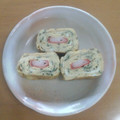 あたらしママ's cooksnap of when they made モロヘイヤとかにカマのだし巻き.