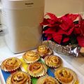 ayuumirai's cooksnap of when they made 苺のクリームチーズ渦巻き◎◎パン.