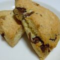 さとかん's cooksnap of when they made チョコチャンクスコーン.