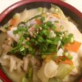 とまとま１０'s cooksnap of when they made ちゃんぽん風うどん.
