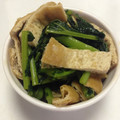 さくらlover's cooksnap of when they made 大根葉と油揚げの炒め物.