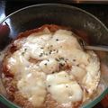 japooven's cooksnap of when they made 簡単本格的☆オニオングラタンスープ.