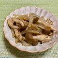 ビートルズ食堂's cooksnap of when they made もやしときのこのオイソごま油炒め.