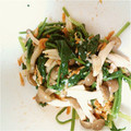 お休み大好きママ's cooksnap of when they made 塩麹で☆ほうれん草としめじの簡単和え物.