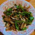 ナンキンハゼ's cooksnap of when they made ピーマンと舞茸のおかか炒め.