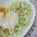 ポアママ's cooksnap of when they made 温泉卵の❀キャベぽん❀サラダ.