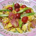 komomoもも's cooksnap of when they made トマト＆ベーコンのタマゴ炒め.
