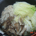 ovo@'s cooksnap of when they made 鶏ときのこのみそ仕立て鍋.