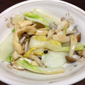 しばころちん's cooksnap of when they made 白菜としめじの中華風炒め.