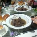 サヤカ1220's cooksnap of when they made 骨付き鶏肉の赤ワイン煮.