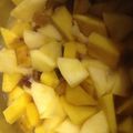 お花小町's cooksnap of when they made サツマイモとリンゴの煮物.