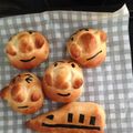 ギルサラン's cooksnap of when they made 海苔でお顔☆アンパンマンのパン♪.