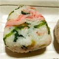 レモンジャ's cooksnap of when they made 野沢菜とカニカマのおにぎり.