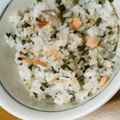 ayafuyu's cooksnap of when they made 生からでも簡単磯香るほっこり鮭わかめご飯.