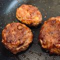 はるまままま's cooksnap of when they made 卵・パン粉なし＊肉汁じゅわりハンバーグ＊.
