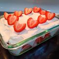 miyaogawa's cooksnap of when they made 市販のカステラで簡単豪華なスコップケーキ.