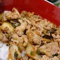 いよんぬ's cooksnap of when they made 簡単おいしい♡豚キムチ丼.