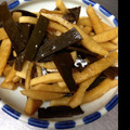 いっちゃんかぁちゃん's cooksnap of when they made 大根の皮と昆布のポン酢漬け.