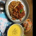 ヨッピィ0423's cooksnap of when they made バジル香る♪ご馳走チキントマトパスタ.