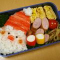 coconut4649's cooksnap of when they made クリスマス★サンタ★キャラ弁当.