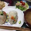 よしゃえ's cooksnap of when they made ちょっと贅沢なスモークサーモンおにぎり♡.