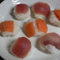 みちゃたぬ's cooksnap of when they made 簡単*スモークサーモンてまり寿司*.