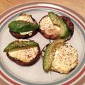 Yuki's cooksnap of when they made 一口おつまみ☆椎茸のクリチアボカド焼き.