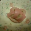 sukennya's cooksnap of when they made おせち お弁当に 蒲鉾飾り切り(花).