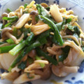 そうももこ's cooksnap of when they made にらとしめじのキムチ和え.