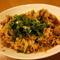 BiwacoJune's cooksnap of when they made ★豚肉えのきの炒め物★.