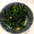 tommy1030's cooksnap of when they made 春菊のニンニク炒め.