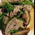 マダムキャンディ's cooksnap of when they made 小松菜と椎茸と豚肉のあっさり炒め.