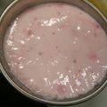 kmknjaja's cooksnap of when they made いちごのとろりんレアチーズ！？プリン♪.