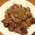 this?'s cooksnap of when they made 簡単！鶏もつと玉ネギの炒め物.