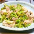 IZMO's cooksnap of when they made ブロッコリーと鳥肉の中華炒め.