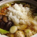yuruhiro's cooksnap of when they made あったかコク旨☆焼き餅のみぞれ鍋♪.