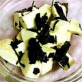 tacuba's cooksnap of when they made モッツァレラチーズと海苔の簡単★和つまみ.