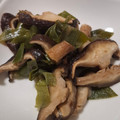 ヨシヨッシー's cooksnap of when they made 長ネギと椎茸のオイスター炒め.