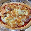 あやまま♪'s cooksnap of when they made 発酵いらず薄力粉で簡単ピザ♪.