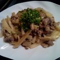 meoangi's cooksnap of when they made 大根と牛肉の炒めもの.