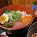 ダッフィーニーうに's cooksnap of when they made お刺身盛り合わせ乗せるだけ♪ 海鮮丼.