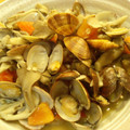 はっちぱっち's cooksnap of when they made しめじとトマト入り☆あさりのワイン蒸し。.