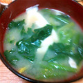 とも2424's cooksnap of when they made ヘルシー！ほうれん草と落とし卵のお味噌汁.