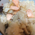 りんごっ。's cooksnap of when they made 鮭としめじの炊き込みご飯.