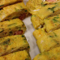 もみみみ's cooksnap of when they made 三つ葉と明太子の出汁巻き卵.